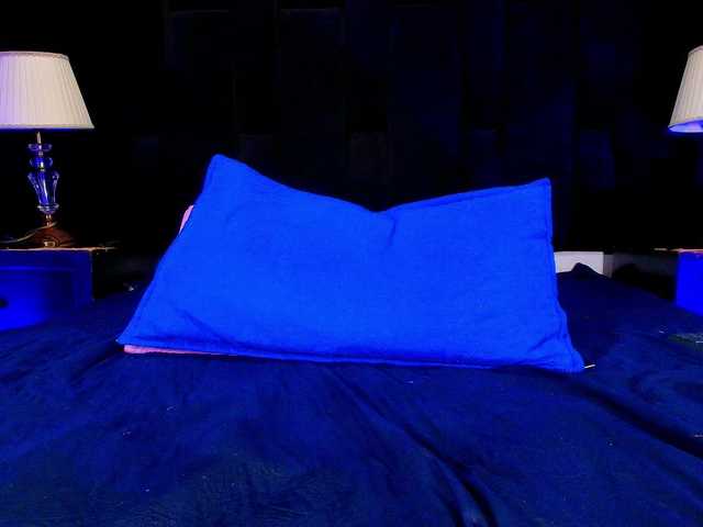 Live sex webcam photo for shels-loreds #291720294