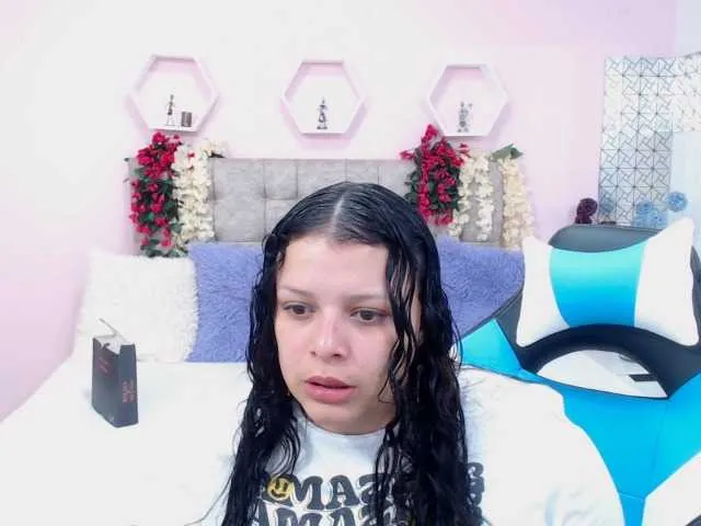 Live sex webcam photo for sheryl-hamilton #277683335