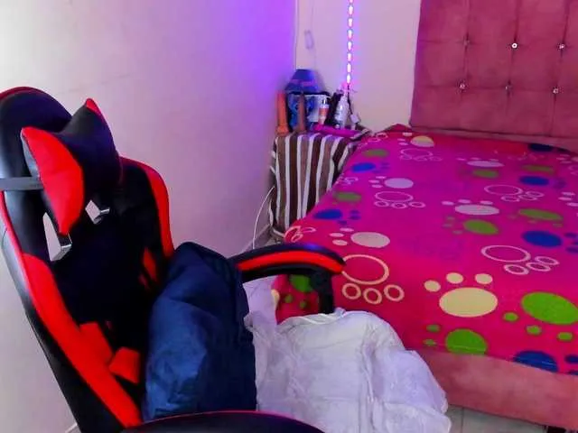 Live sex webcam photo for sheryl-hamilton #292195106