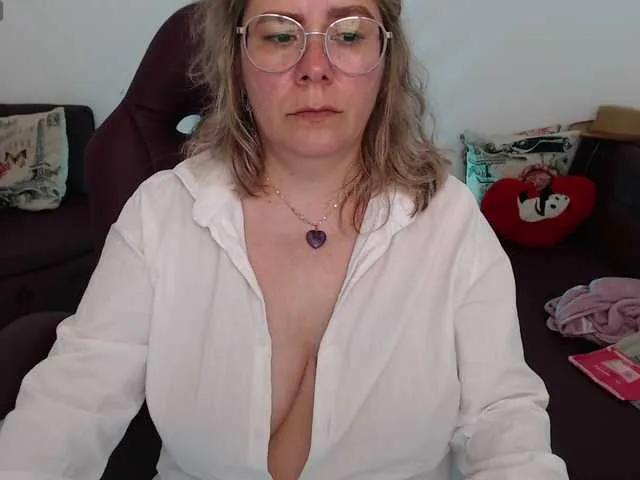 Live sex webcam photo for sheryl-wet #290699461