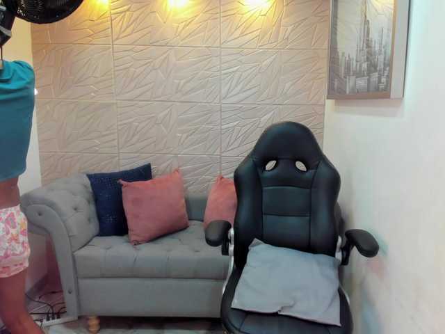 Live sex webcam photo for sherylss #277413884