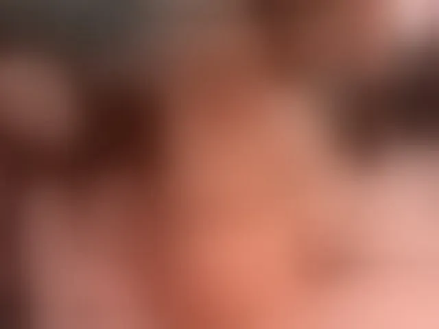 Live sex webcam photo for shiny-lily #294124149