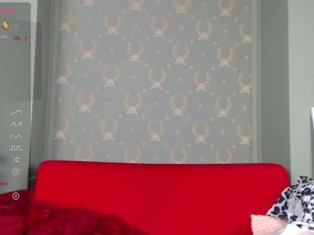 Live sex webcam photo for shinyblonde #278075206