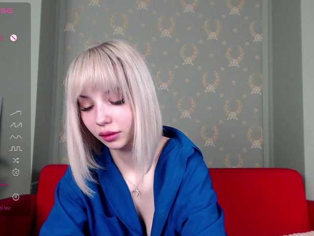 Live sex webcam photo for shinyblonde #278093282