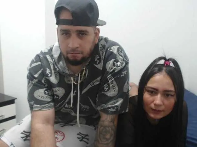 Live sex webcam photo for shirleyxjake #275599964