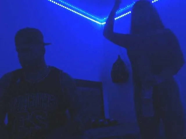 Live sex webcam photo for shirleyxjake #276026496