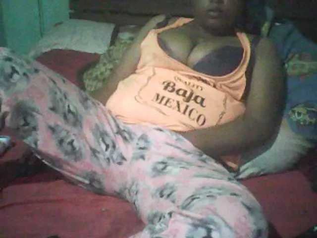Live sex webcam photo for shntaniah5 #276242505