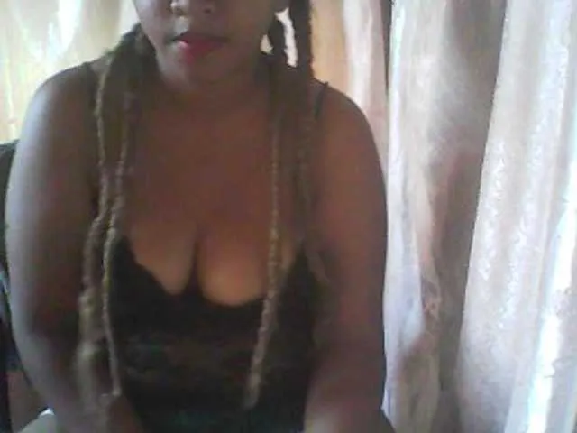 Live sex webcam photo for shntaniah5 #277500185