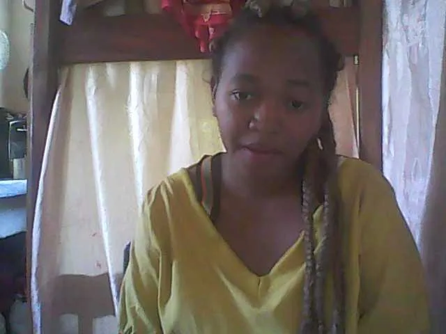 Live sex webcam photo for shntaniah5 #277513730