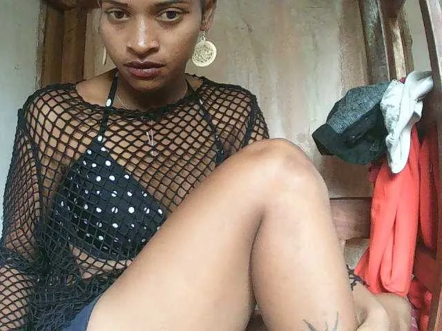 Live sex webcam photo for shntaniah5 #277727754