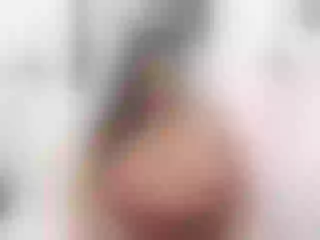 Live sex webcam photo for shrenoaparsi1 #275824623