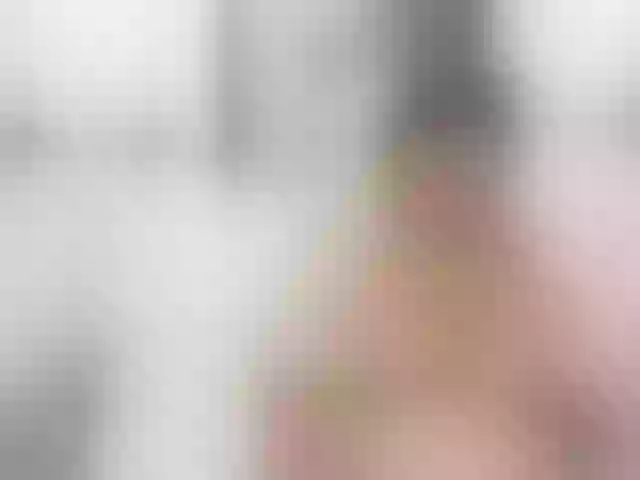 Live sex webcam photo for shrenoaparsi1 #275922404