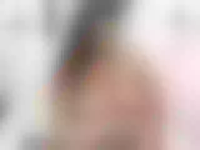 Live sex webcam photo for shrenoaparsi1 #275940776