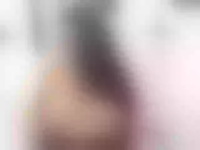 Live sex webcam photo for shrenoaparsi1 #276094463