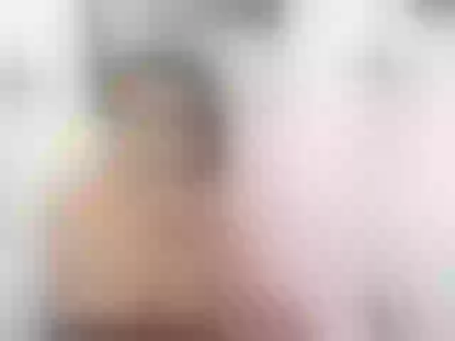 Live sex webcam photo for shrenoaparsi1 #276105329