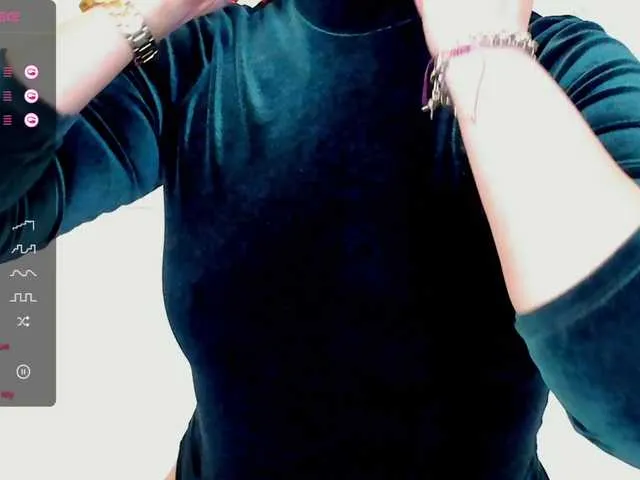 Live sex webcam photo for shycinderela #277162267