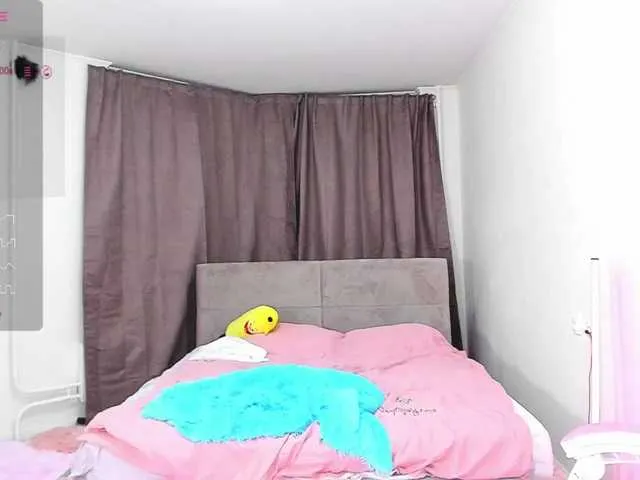 Live sex webcam photo for shymysky #286018618
