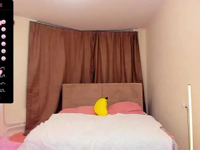 Live sex webcam photo for shymysky #287845626