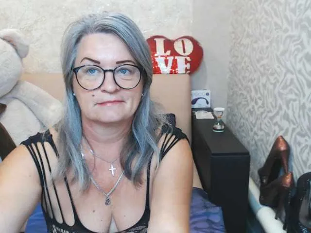 Live sex webcam photo for siberianberry #275343513