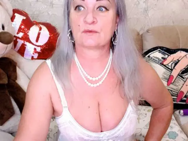 Live sex webcam photo for siberianberry #292259646