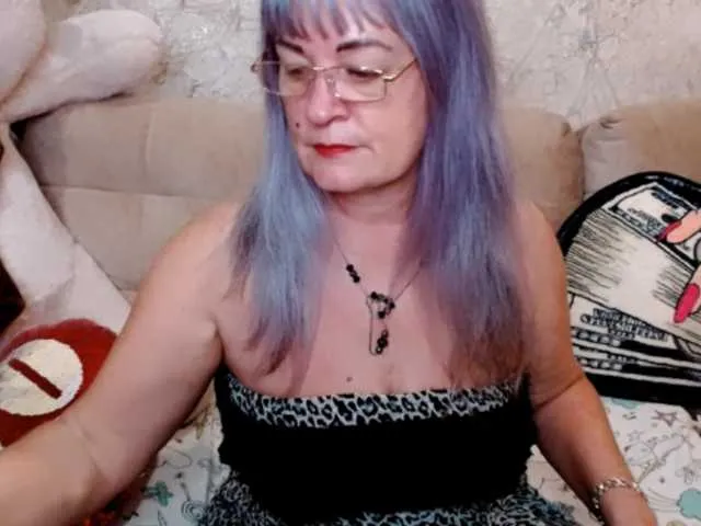 Live sex webcam photo for siberianberry #292345595