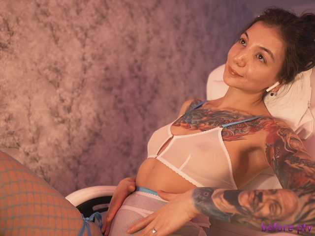 Live sex webcam photo for siberianngirl #272192233