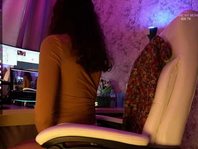 Live sex webcam photo for siberianngirl #274361926