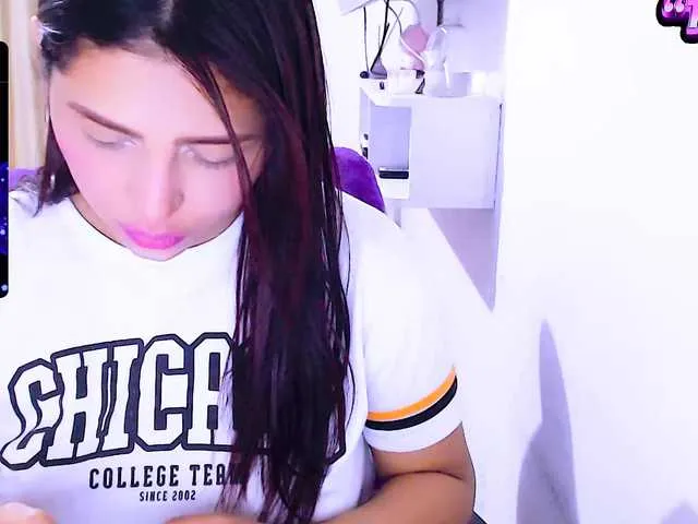 Live sex webcam photo for sidgy592 #278196519