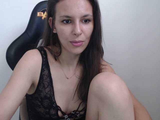 Live sex webcam photo for siennads #275788980