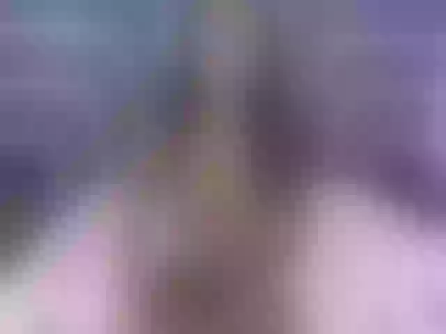 Live sex webcam photo for siennagray99 #276021118