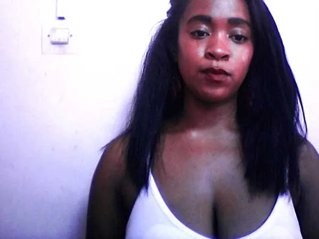 Live sex webcam photo for silviaLaBombe #290566270