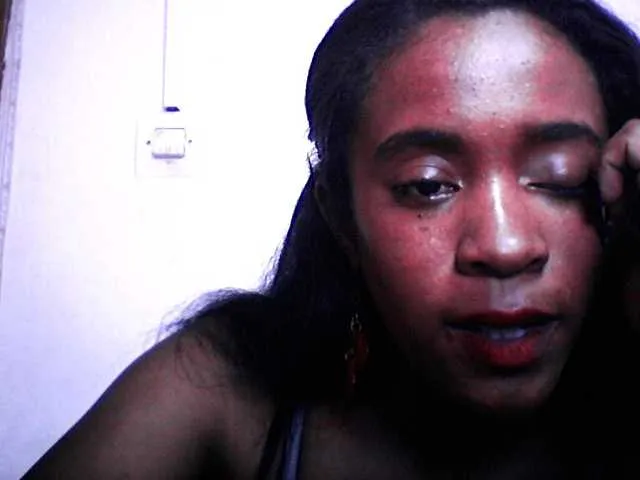 Live sex webcam photo for silviaLaBombe #290567641