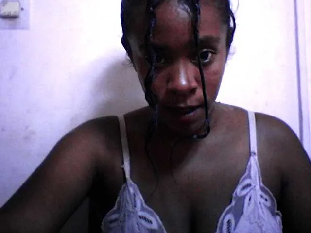 Live sex webcam photo for silviaLaBombe #290723868