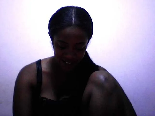 Live sex webcam photo for silviaLaBombe #290821653