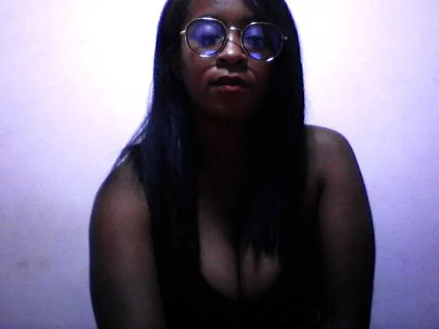 Live sex webcam photo for silviaLaBombe #290829129