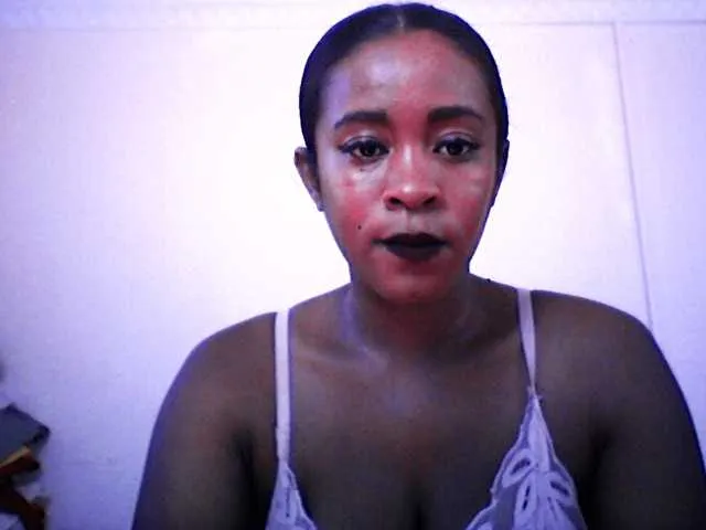 Live sex webcam photo for silviaLaBombe #290913128