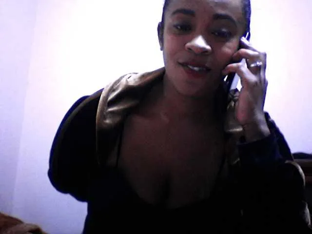 Live sex webcam photo for silviaLaBombe #291174574