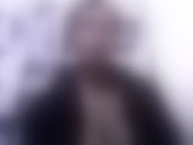 Live sex webcam photo for silviaLaBombe #293780040