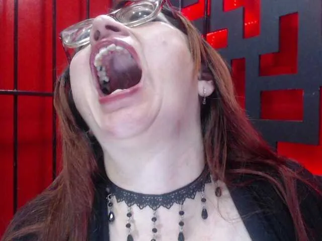 Live sex webcam photo for sinfulpassion #272226818