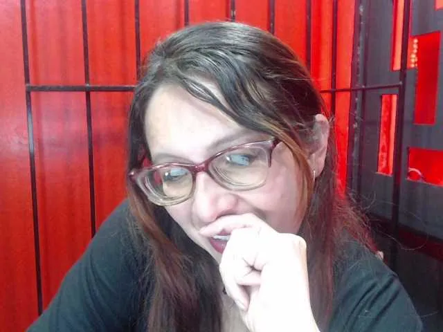 Live sex webcam photo for sinfulpassion #272243770
