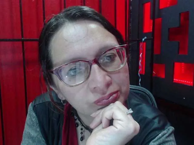 Live sex webcam photo for sinfulpassion #272316560