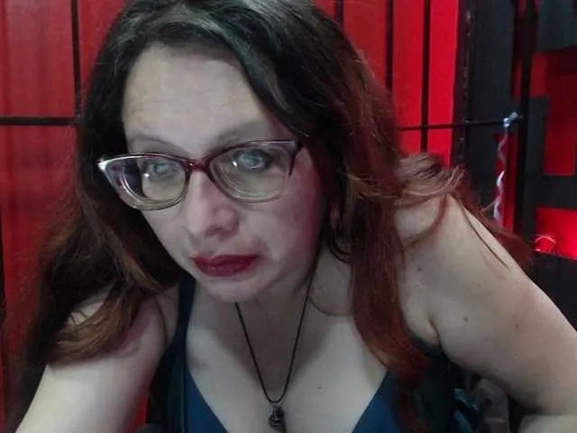 Live sex webcam photo for sinfulpassion #272529761