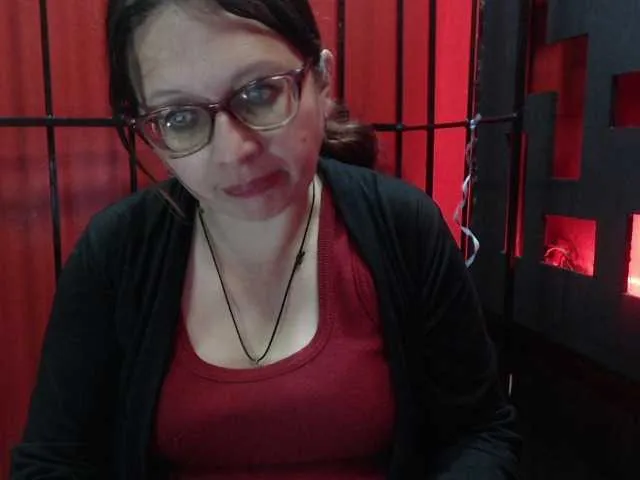Live sex webcam photo for sinfulpassion #272792180