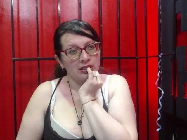 Live sex webcam photo for sinfulpassion #272831997