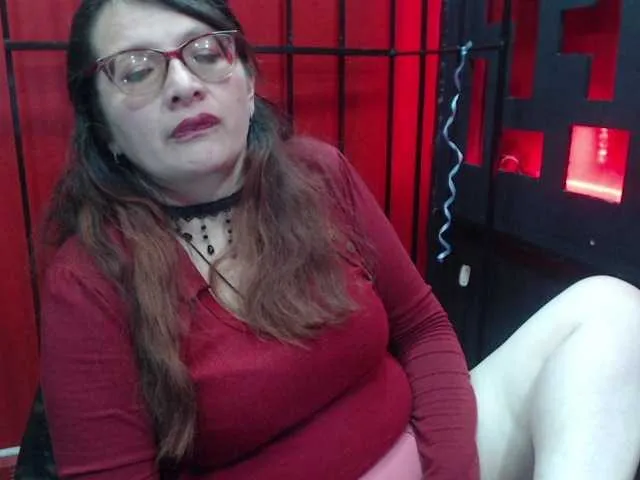 Live sex webcam photo for sinfulpassion #272909782