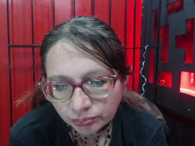 Live sex webcam photo for sinfulpassion #272932987
