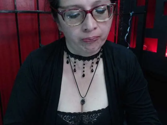 Live sex webcam photo for sinfulpassion #272993617