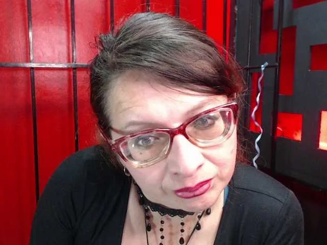 Live sex webcam photo for sinfulpassion #273055380