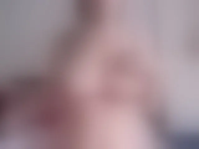 Live sex webcam photo for skarlethking8 #293838211