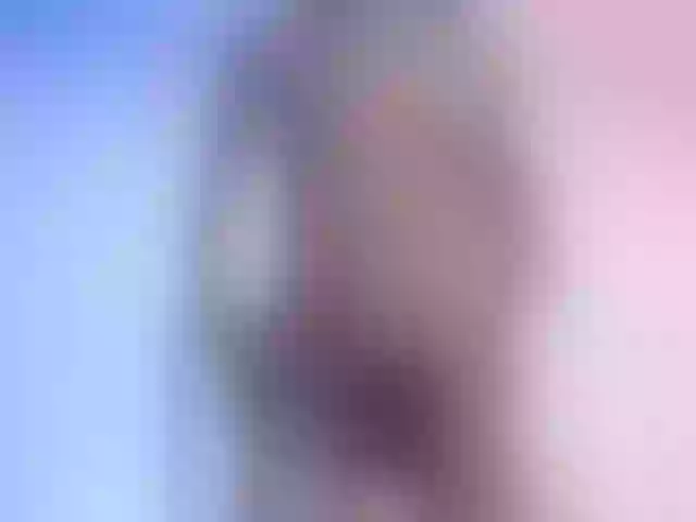 Live sex webcam photo for skinny-hellen #276315507